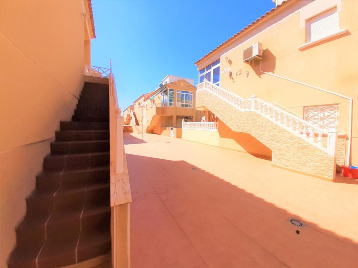 Casa Alegria Apartment With Pool Torrevieja Bagian luar foto