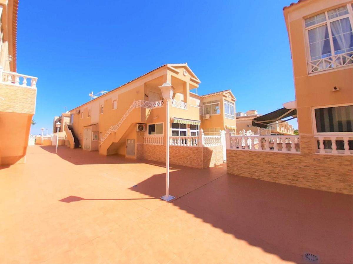 Casa Alegria Apartment With Pool Torrevieja Bagian luar foto