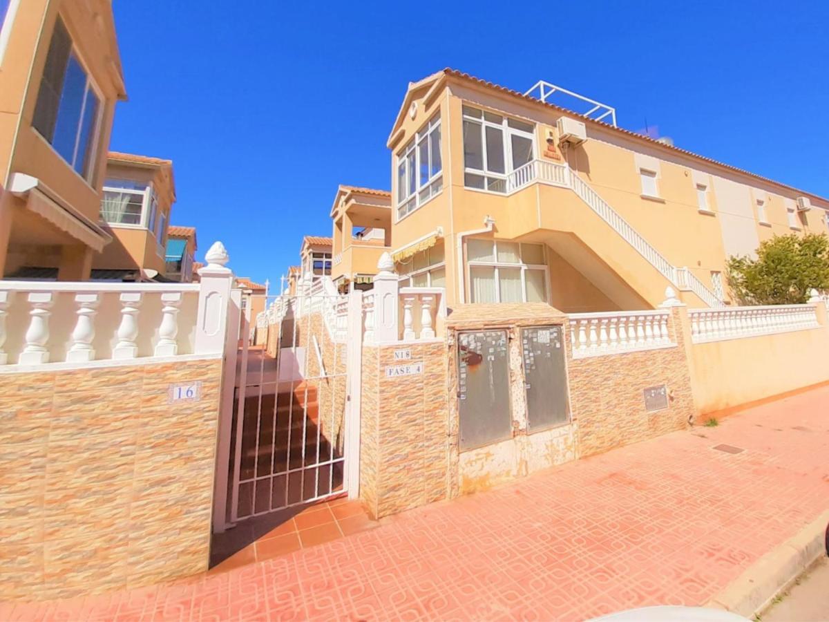 Casa Alegria Apartment With Pool Torrevieja Bagian luar foto