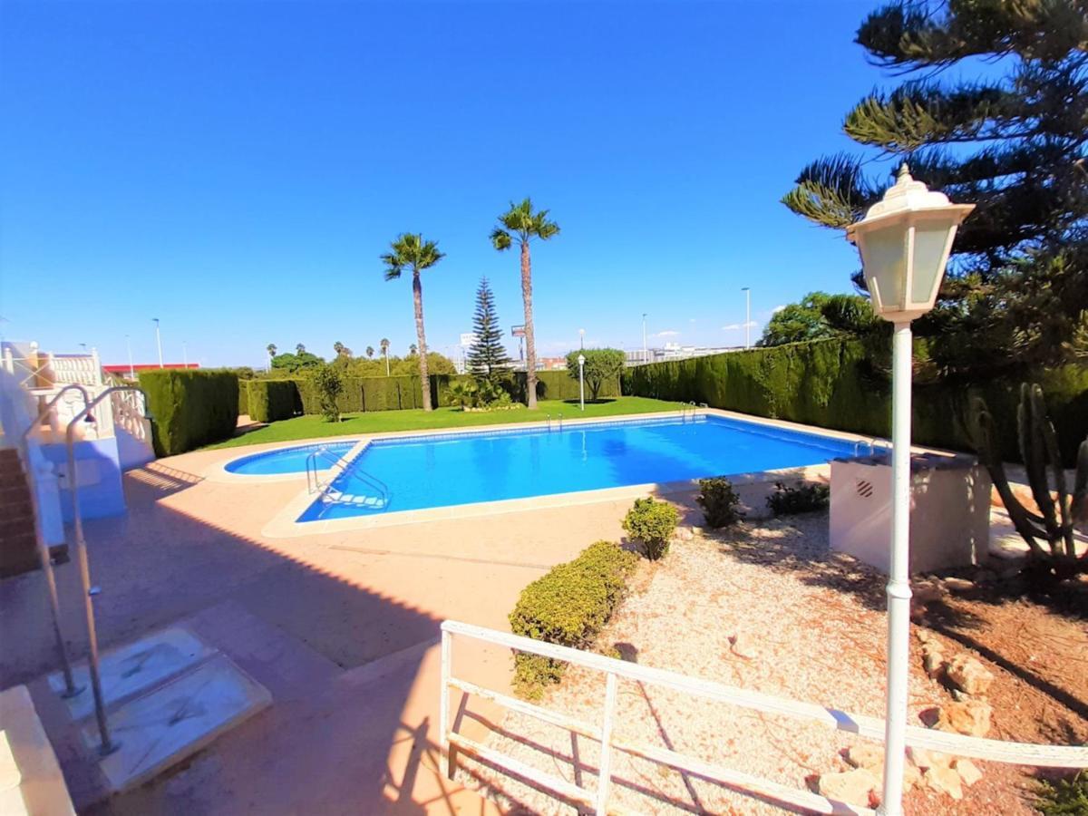 Casa Alegria Apartment With Pool Torrevieja Bagian luar foto