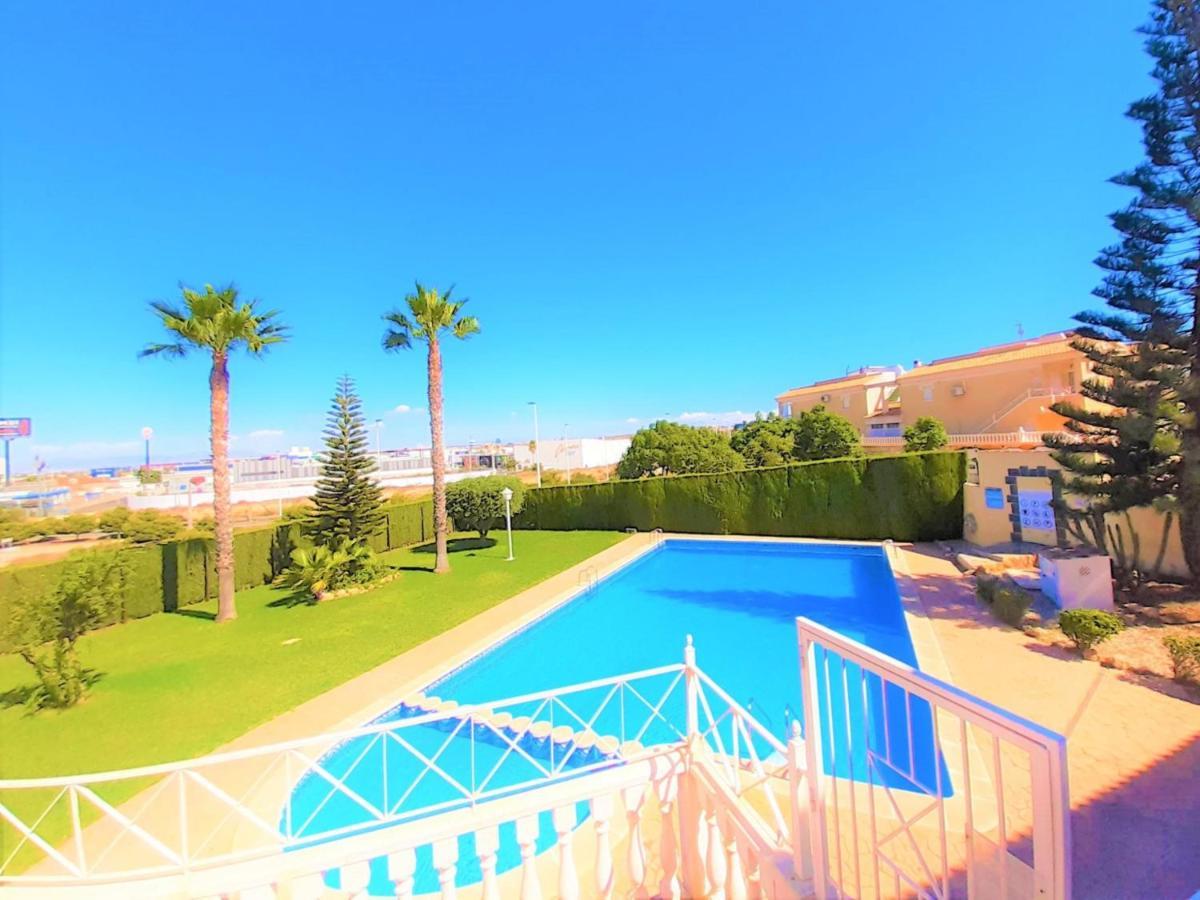 Casa Alegria Apartment With Pool Torrevieja Bagian luar foto